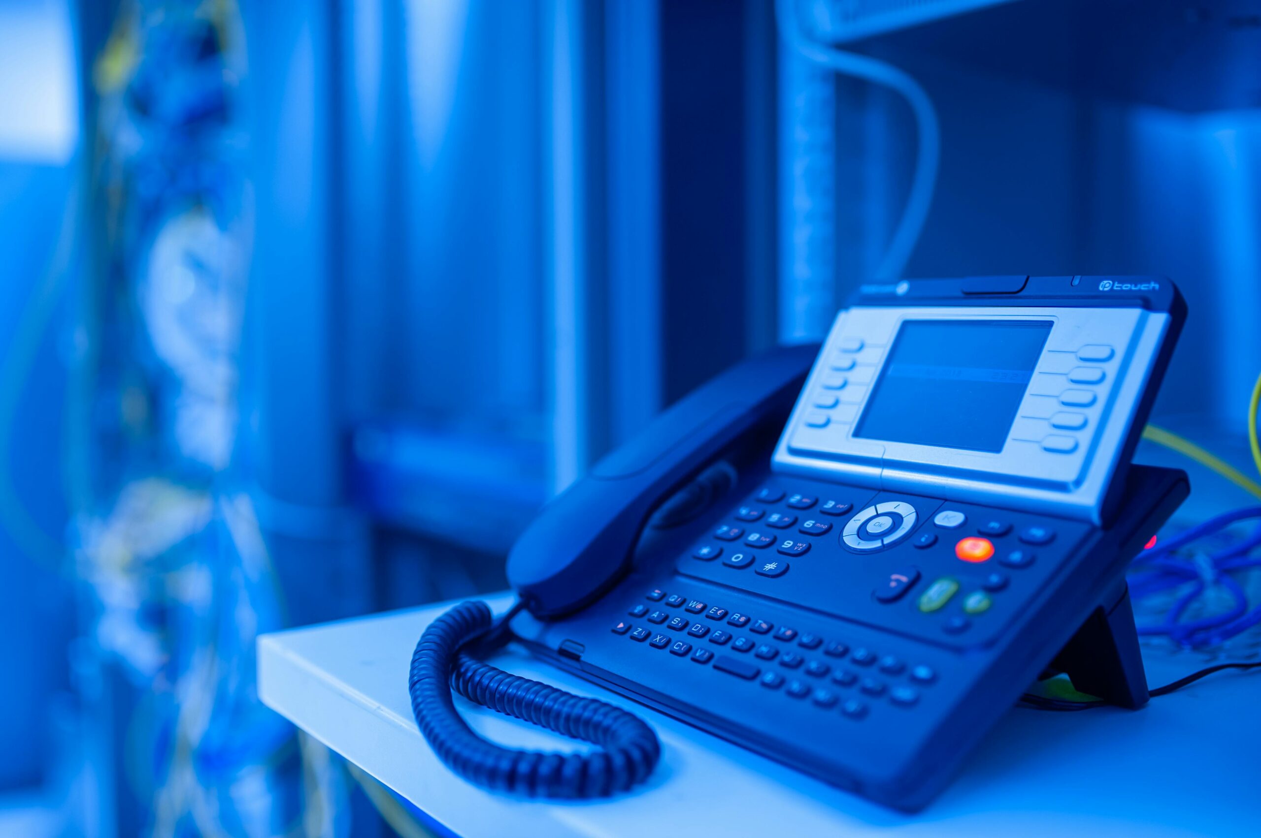 ai virtual receptionist with top lead qualification features